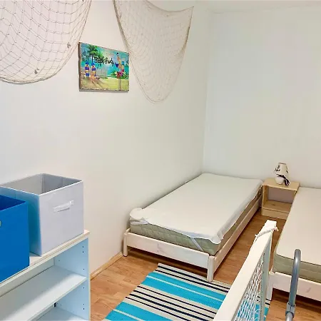 Oeboel * Balatonboglár