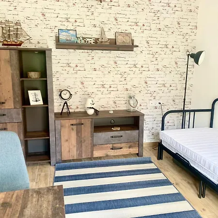 Oeboel * Balatonboglár